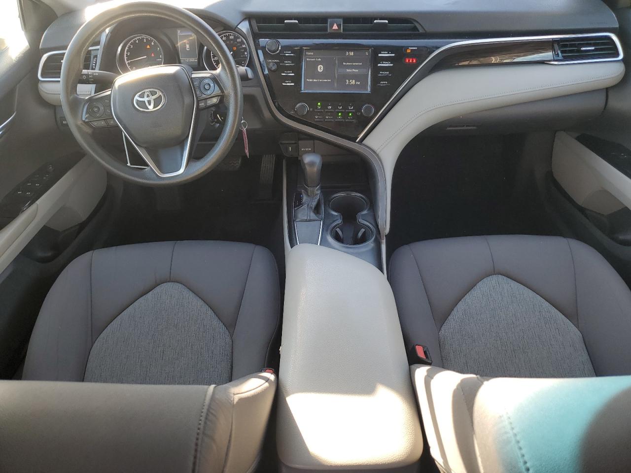 TOYOTA CAMRY L