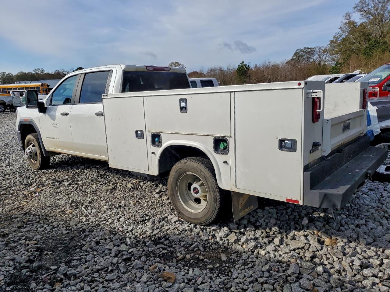 Lot #3303657928 2023 GMC SIERRA