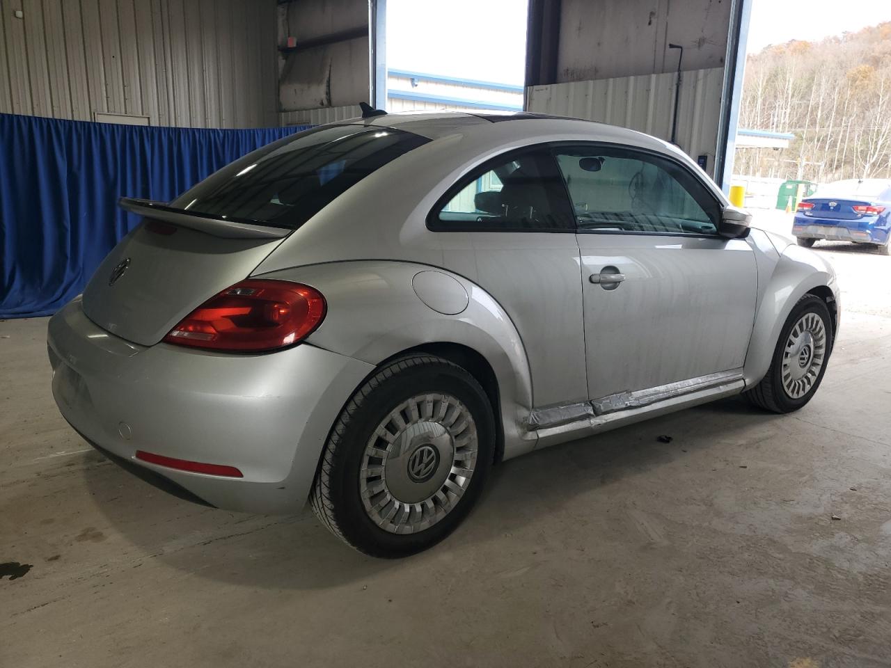 VOLKSWAGEN BEETLE