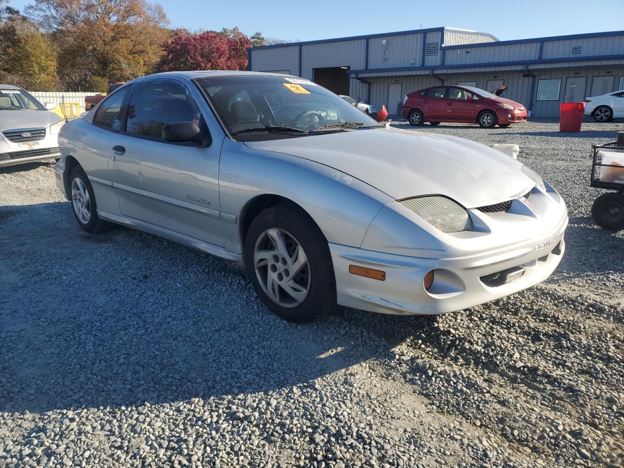 Lot #3301860971 2002 PONTIAC SUNFIRE SE