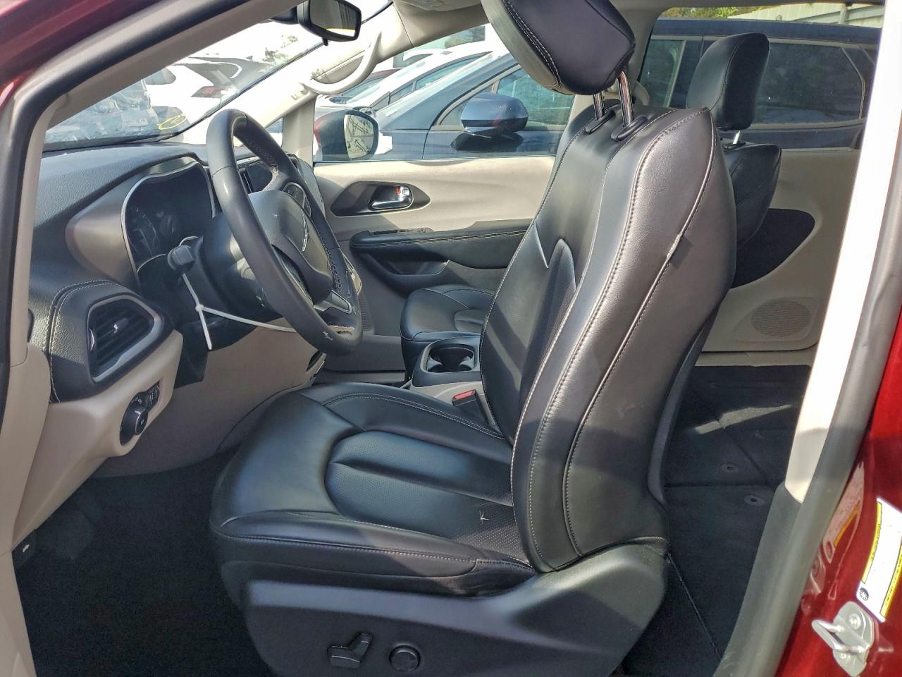 Lot #3304523436 2023 CHRYSLER PACIFICA T