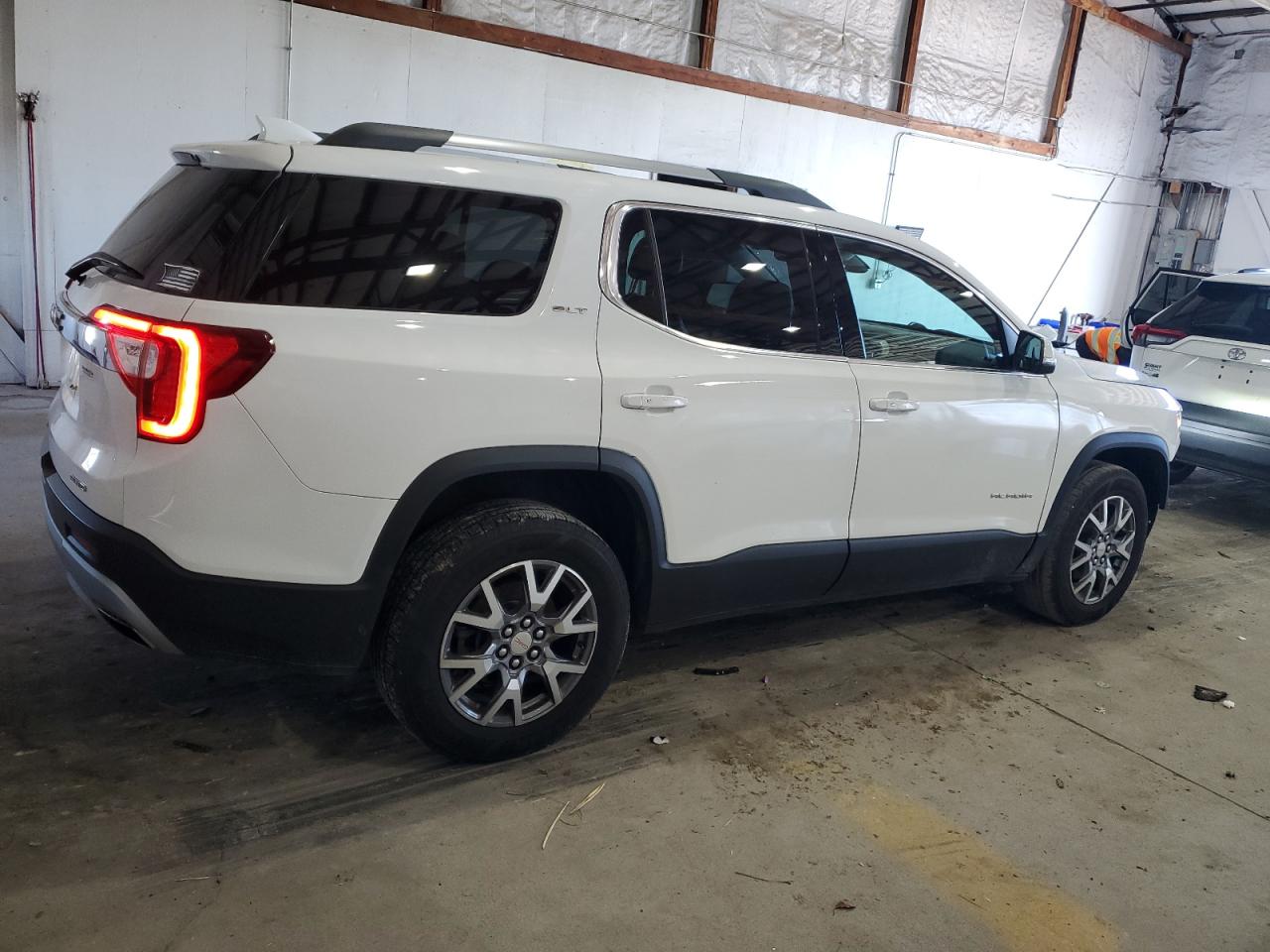 GMC ACADIA SLT