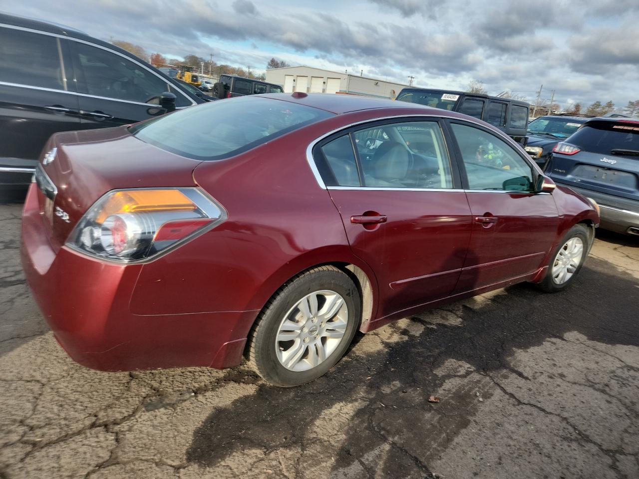 NISSAN ALTIMA BASE