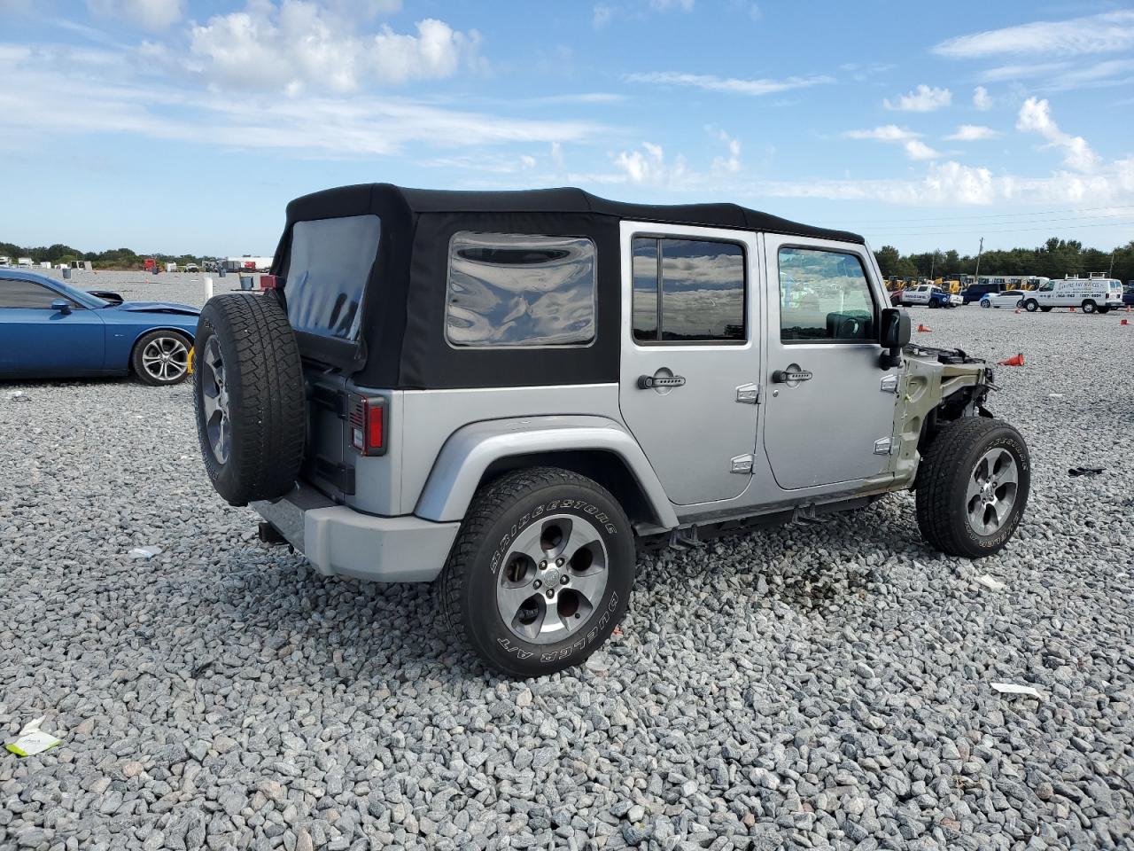 JEEP WRANGLER SAHARA