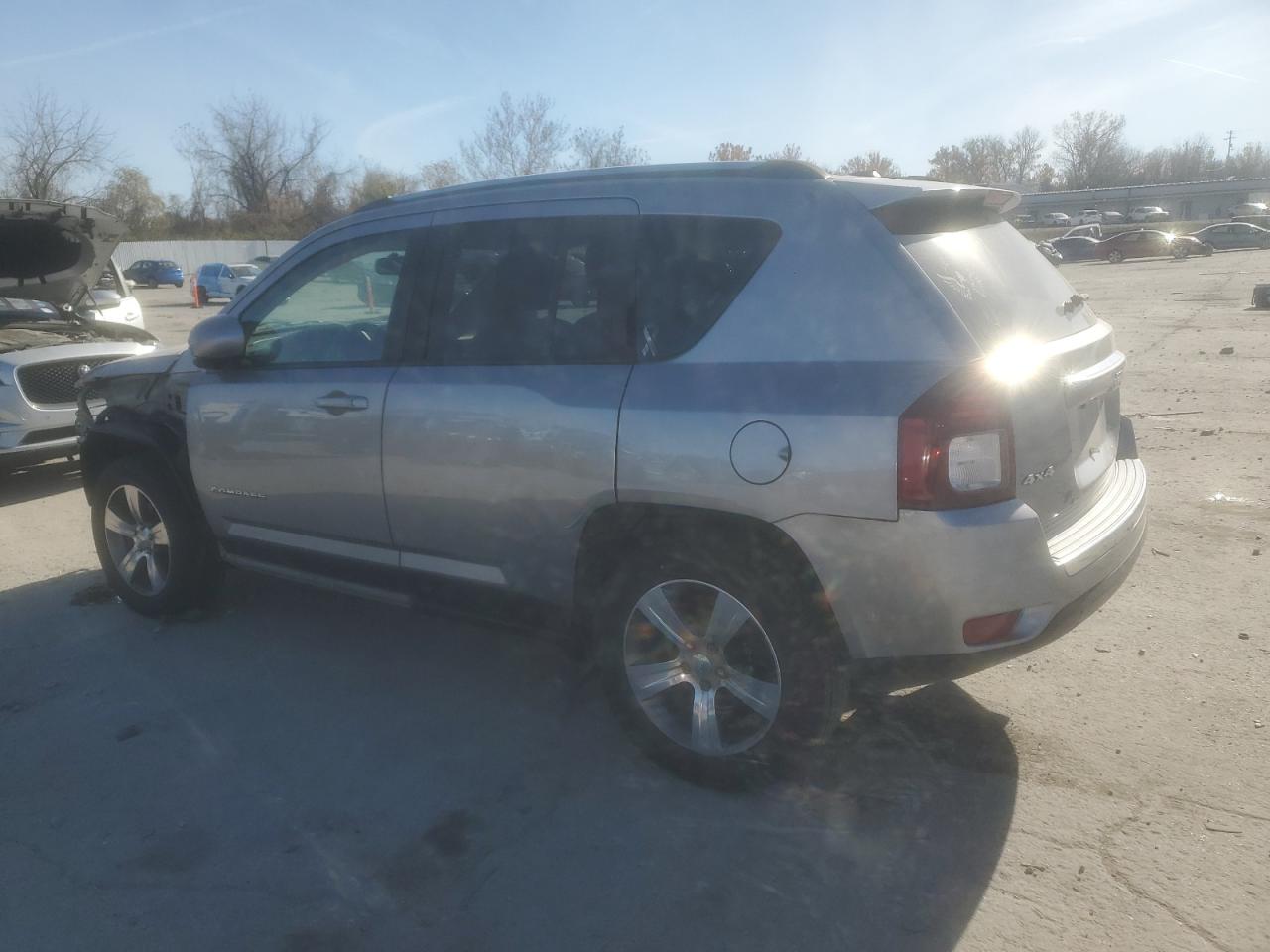 JEEP COMPASS LATITUDE