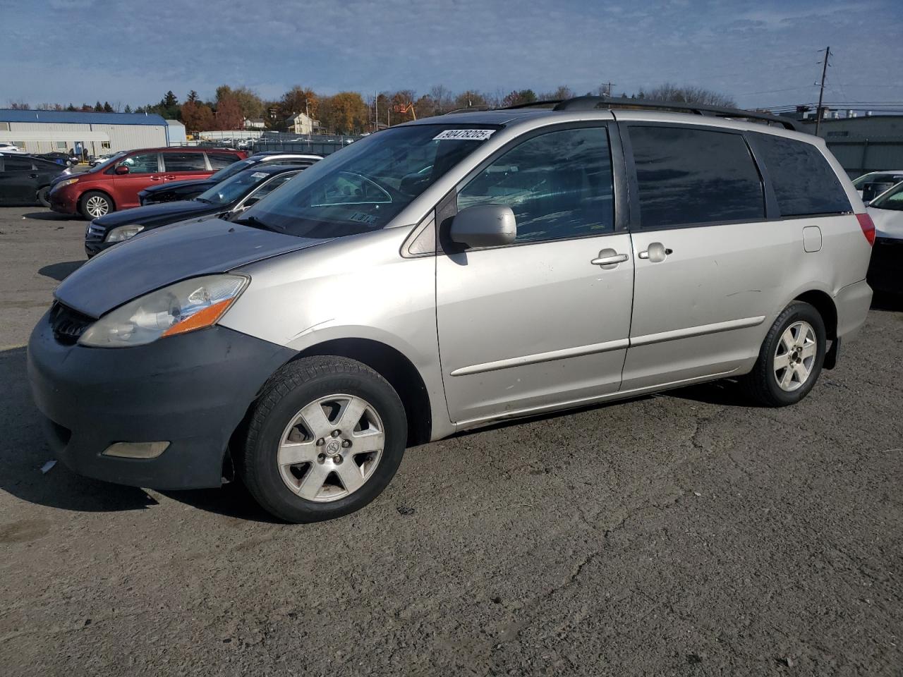 TOYOTA SIENNA XLE