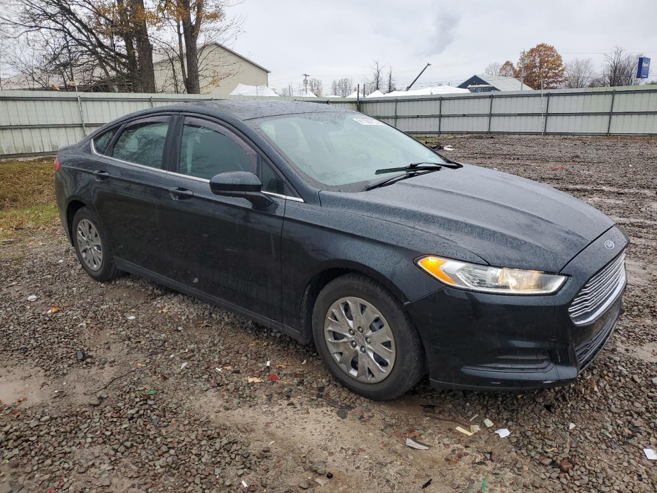FORD FUSION S