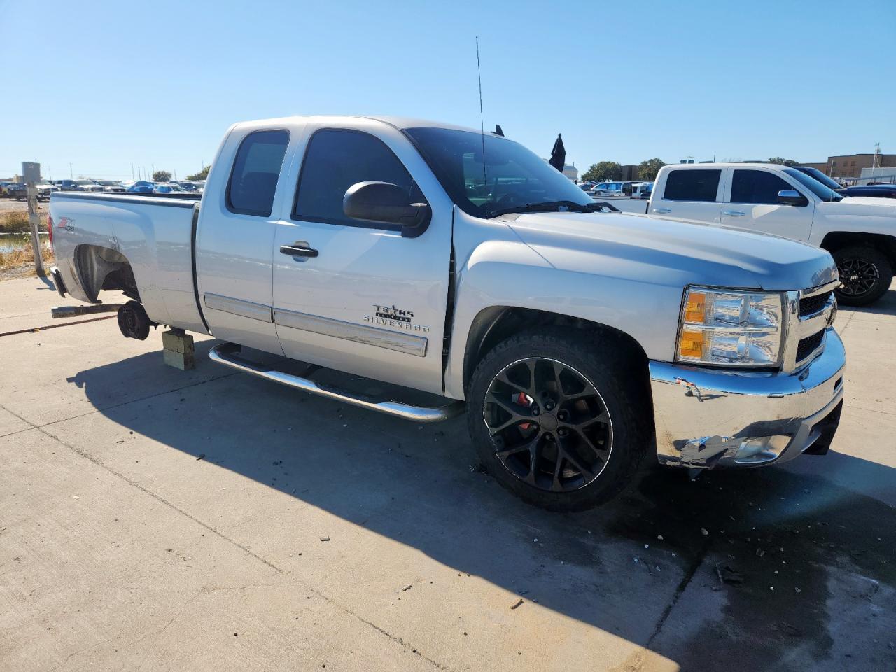 CHEVROLET SILVERADO K1500 LT