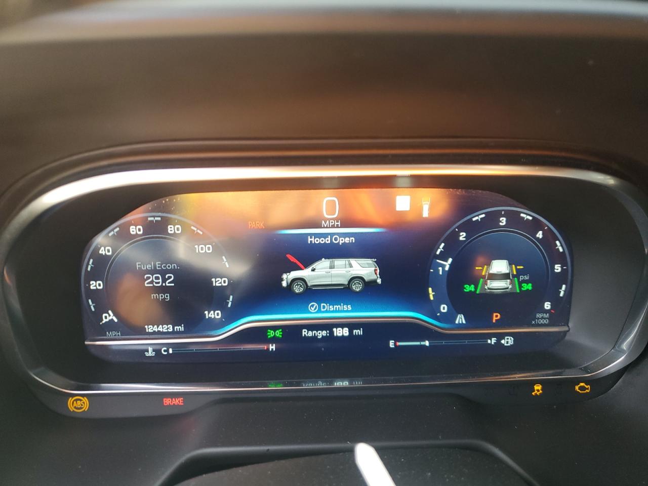 CHEVROLET SUBURBAN C1500 LT