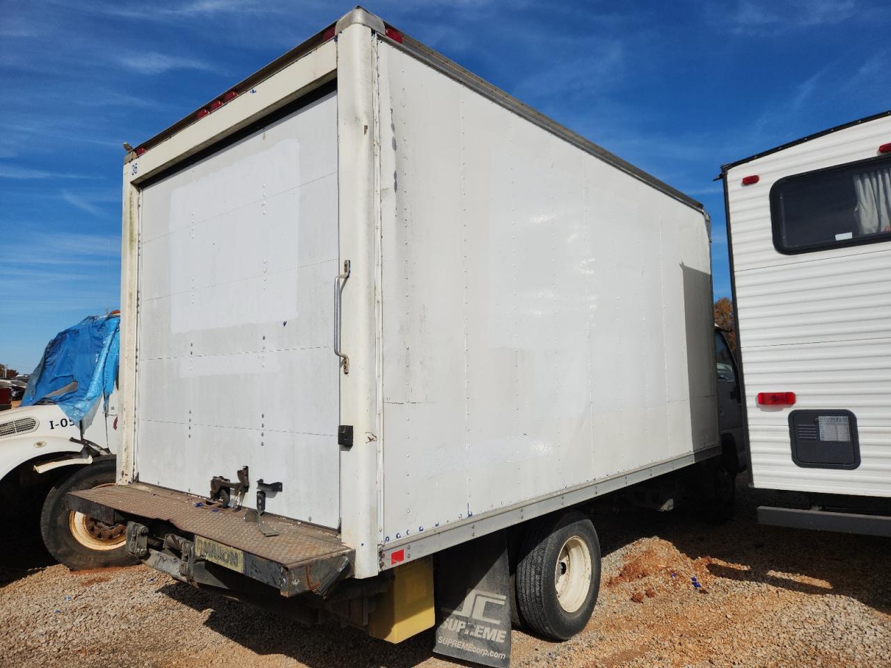 Lot #3290231230 2007 GMC W4