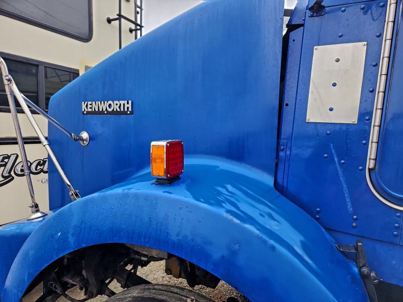 2003 KENWORTH CONSTRUCTI #3312551826