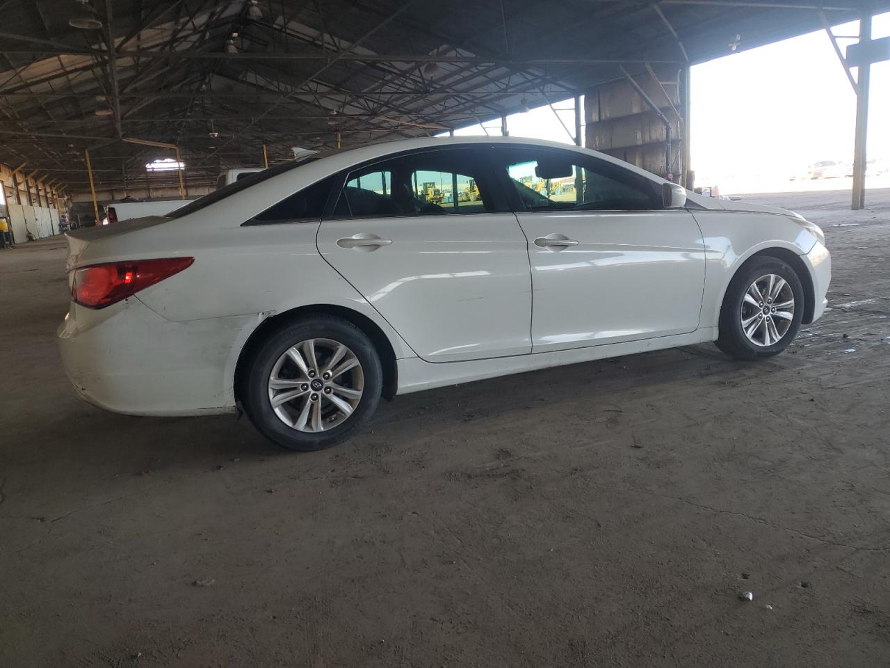 HYUNDAI SONATA GLS