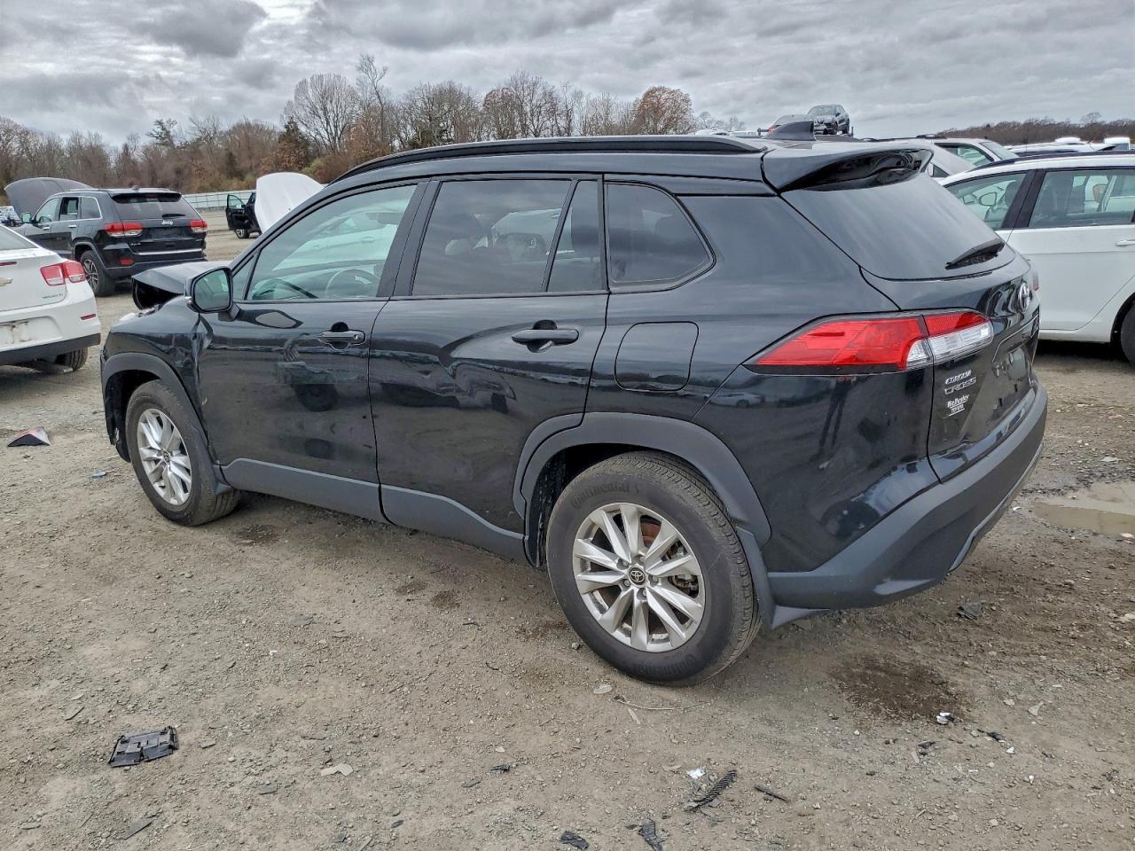 TOYOTA COROLLA CROSS LE