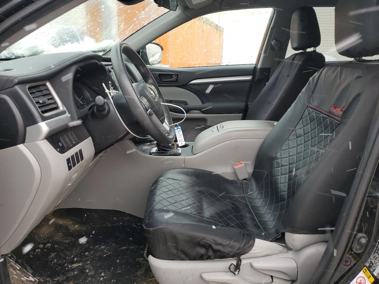 TOYOTA HIGHLANDER LE