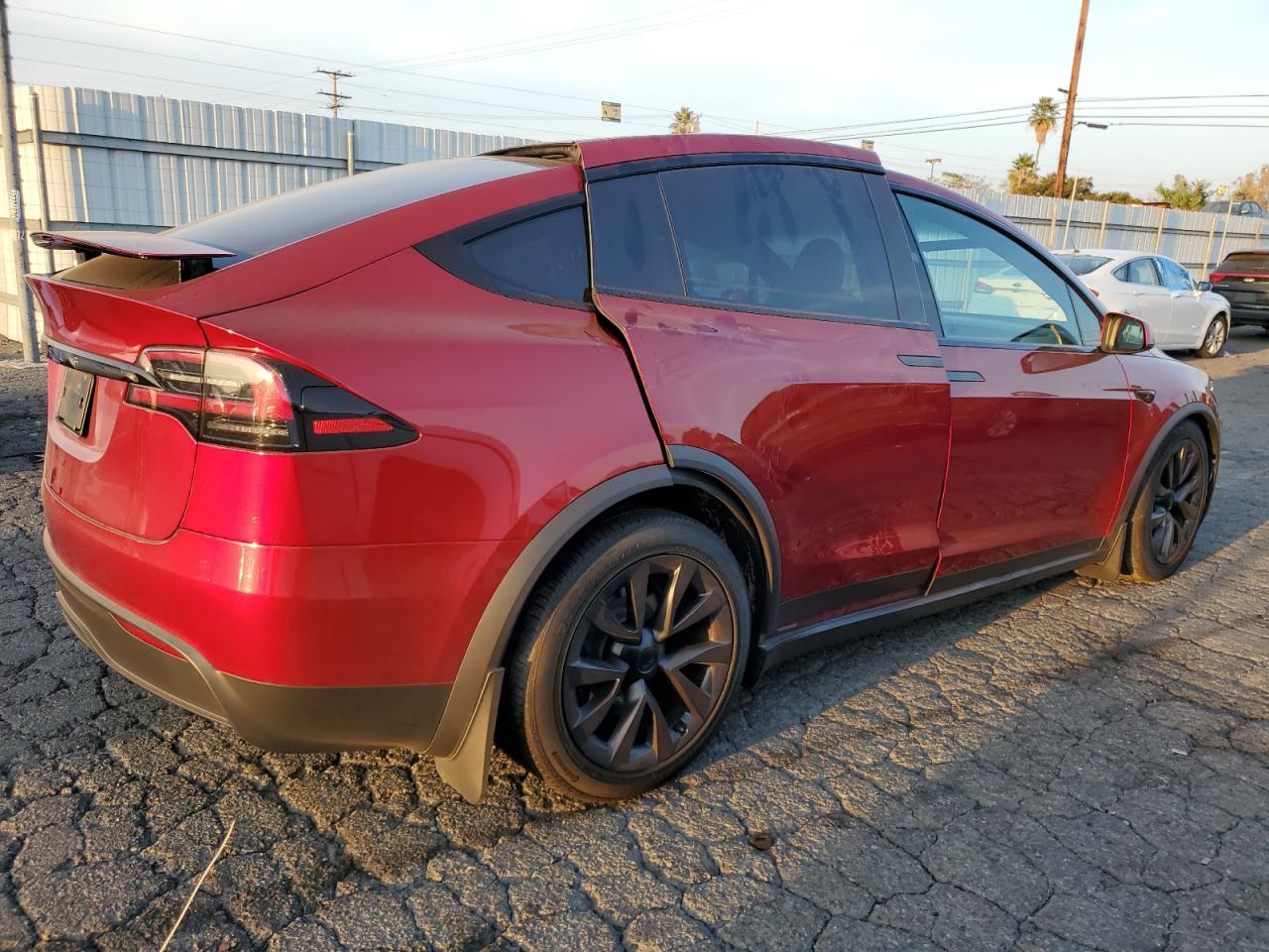 TESLA MODEL X