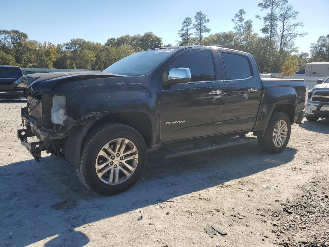GMC CANYON SLT