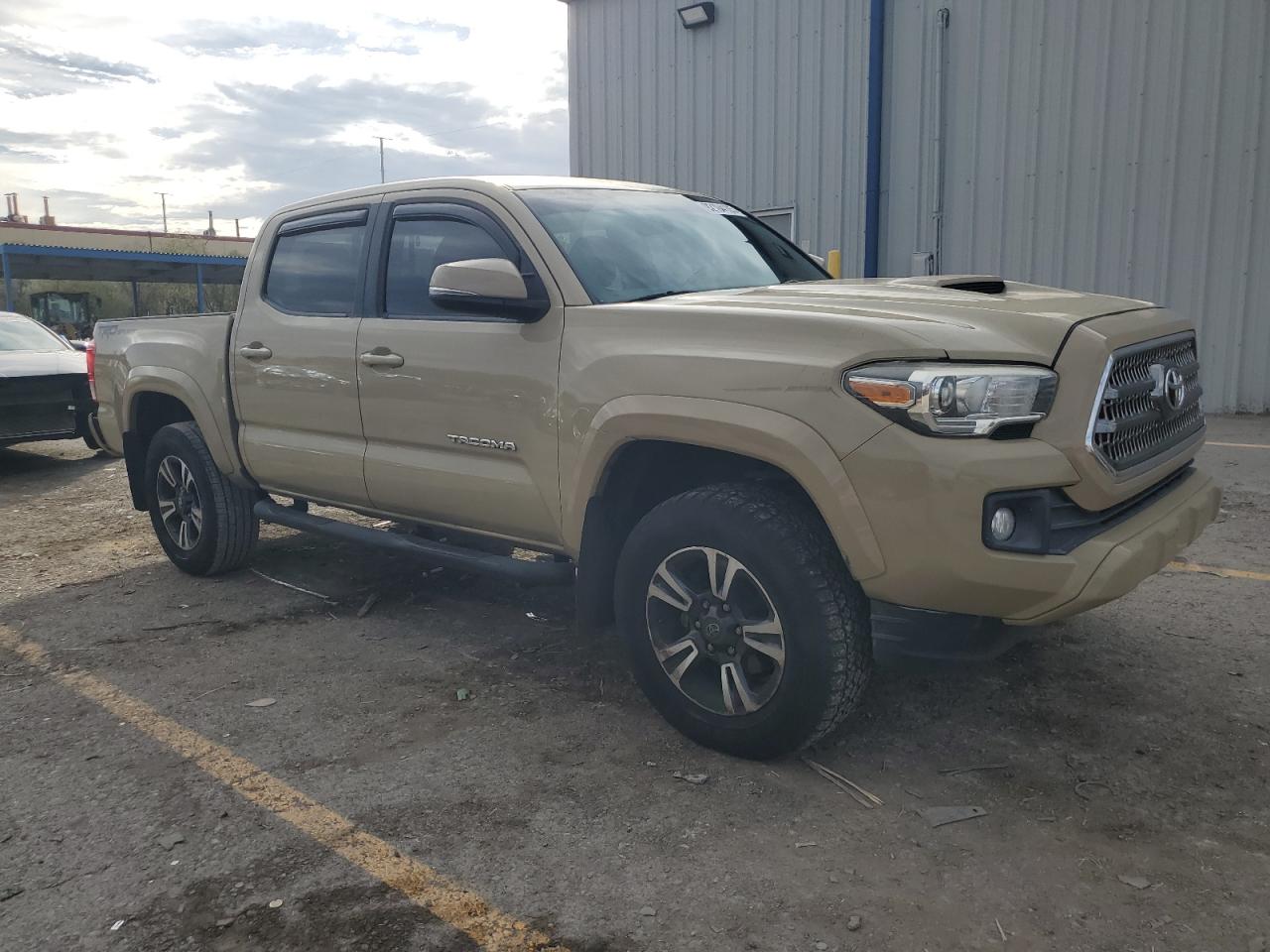 TOYOTA TACOMA DOUBLE CAB
