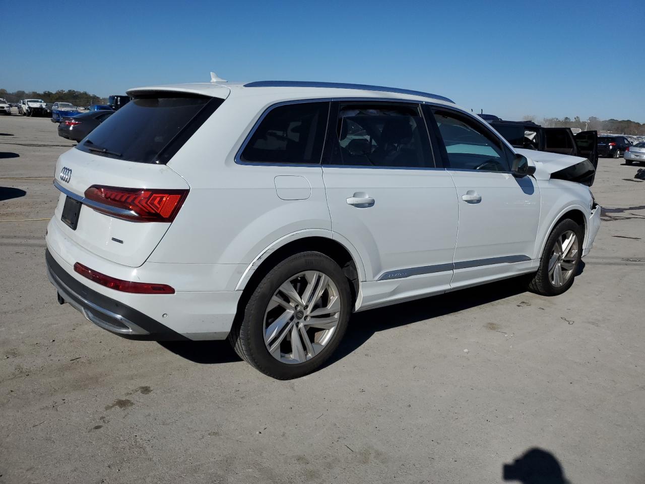 AUDI Q7 PREMIUM PLUS