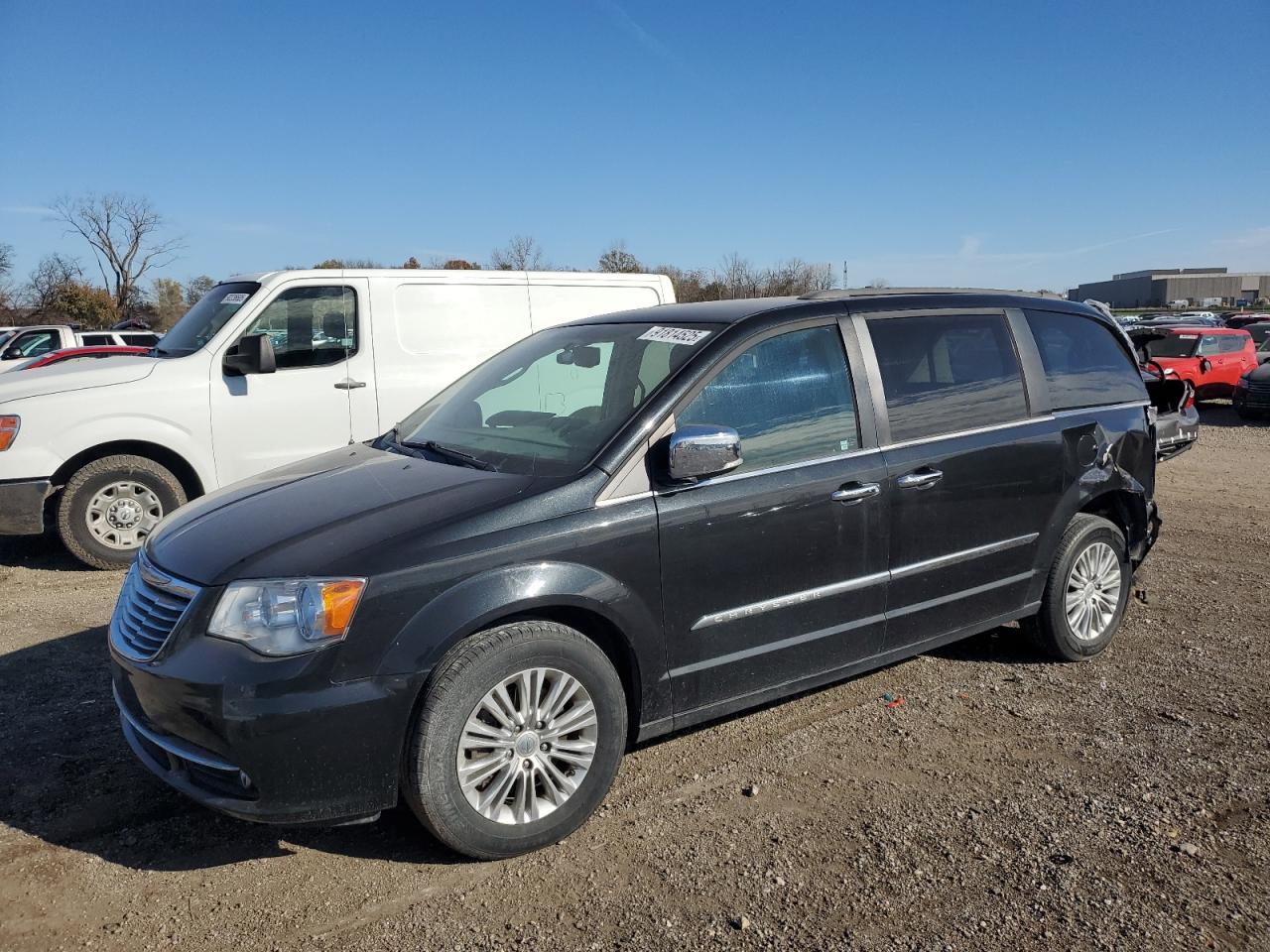 CHRYSLER TOWN & COUNTRY TOURING L