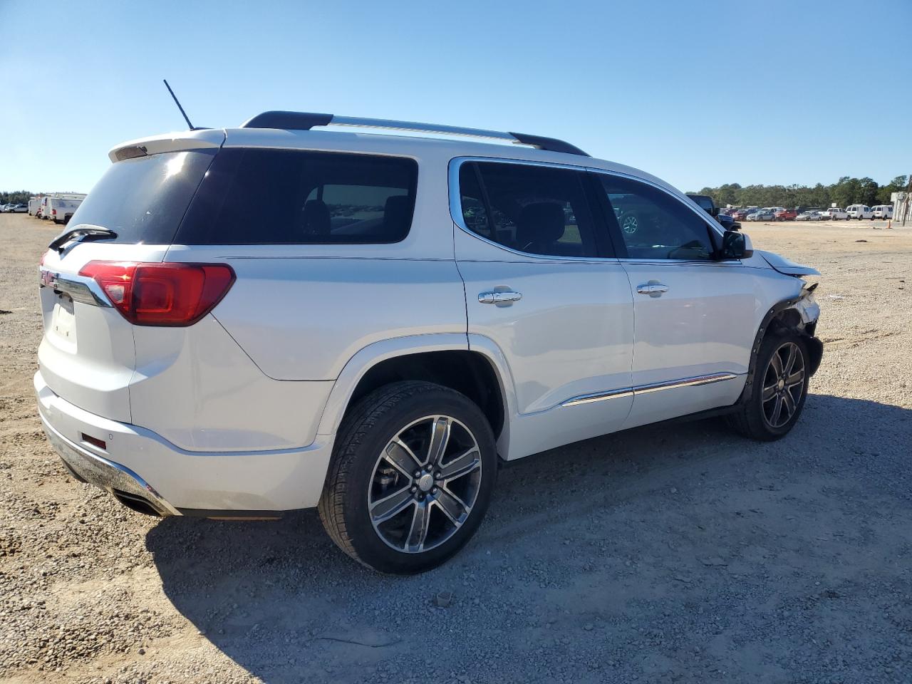 GMC ACADIA DENALI