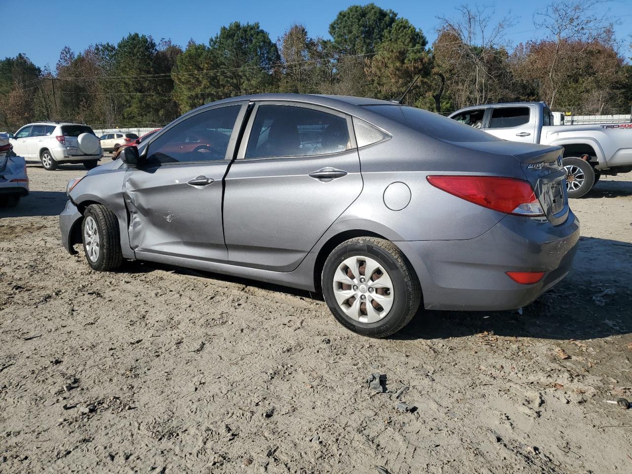 HYUNDAI ACCENT SE