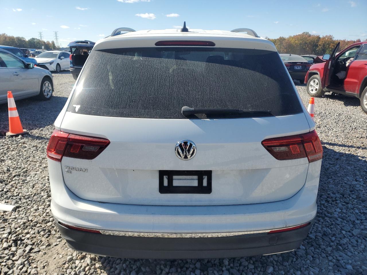 VOLKSWAGEN TIGUAN SE