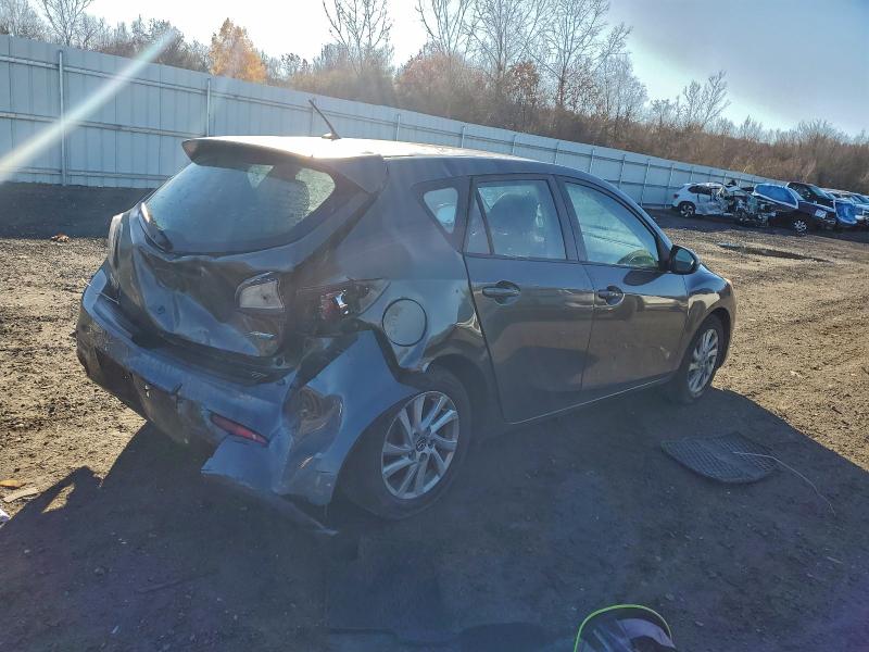 2013 MAZDA 3 I #3310445333