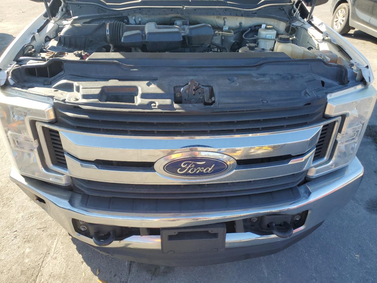 FORD F-250 SUPER DUTY