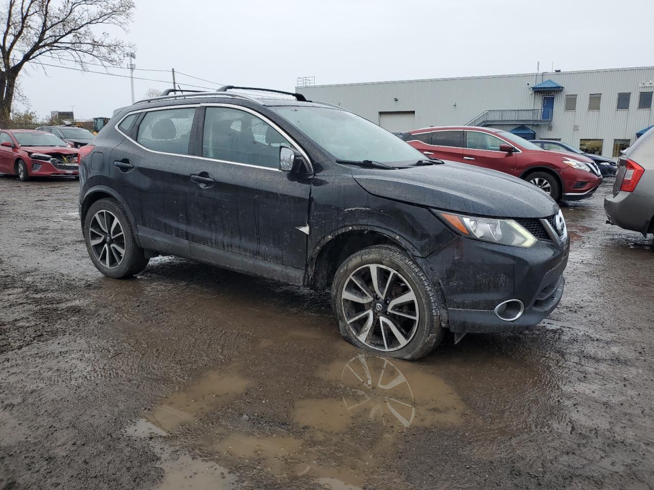 NISSAN ROGUE SPORT S