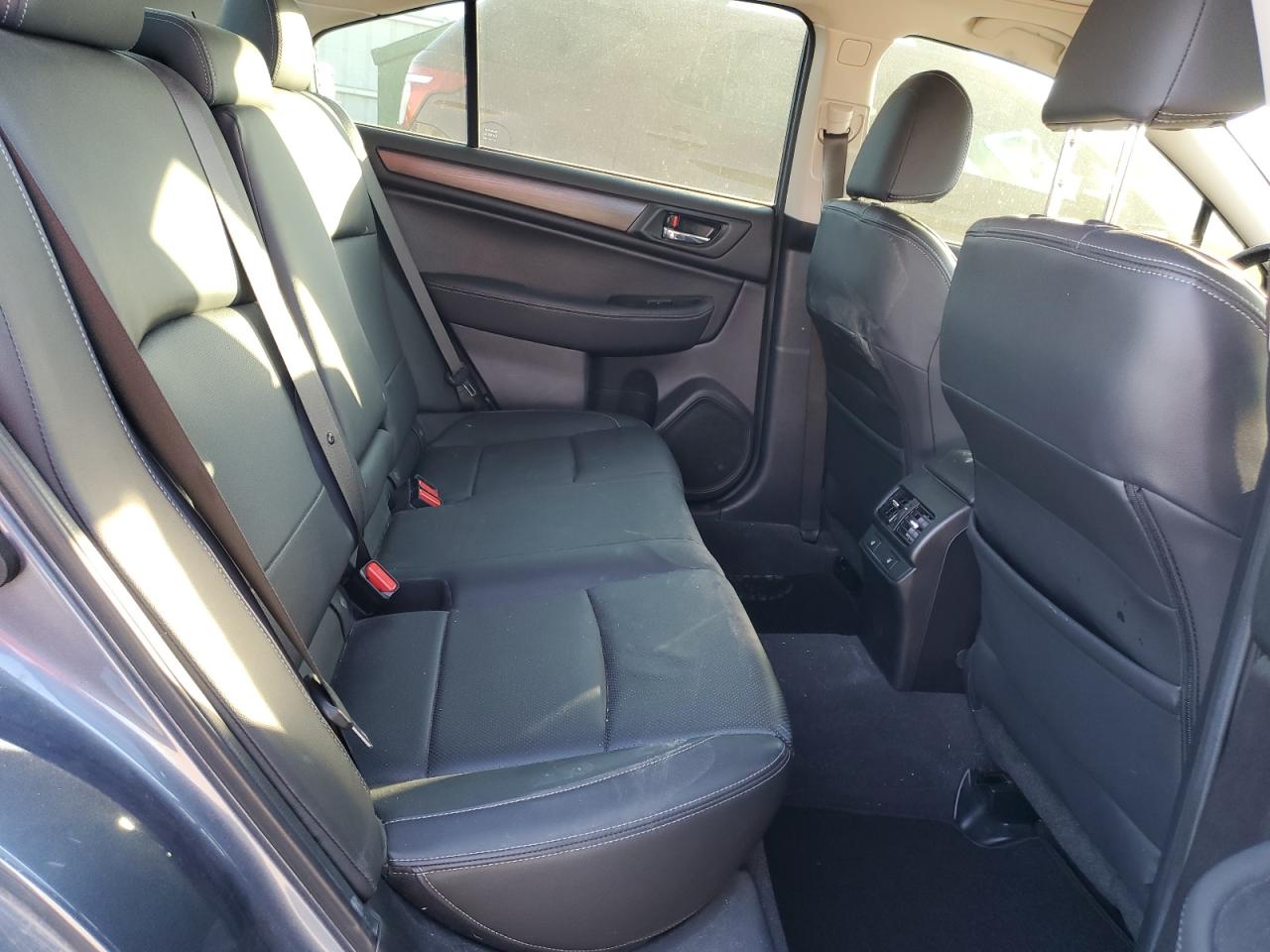 SUBARU LEGACY 2.5I LIMITED