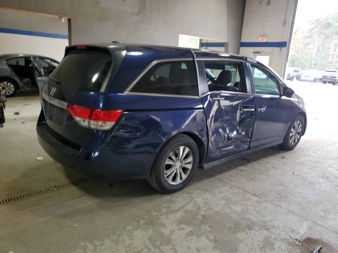 Lot #3302870942 2016 HONDA ODYSSEY EX