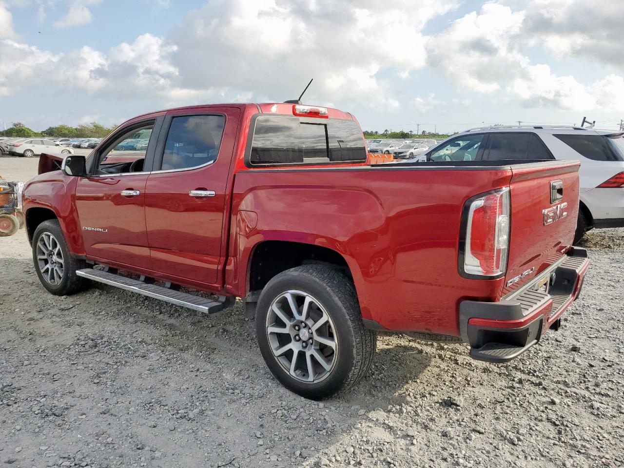 GMC CANYON DENALI