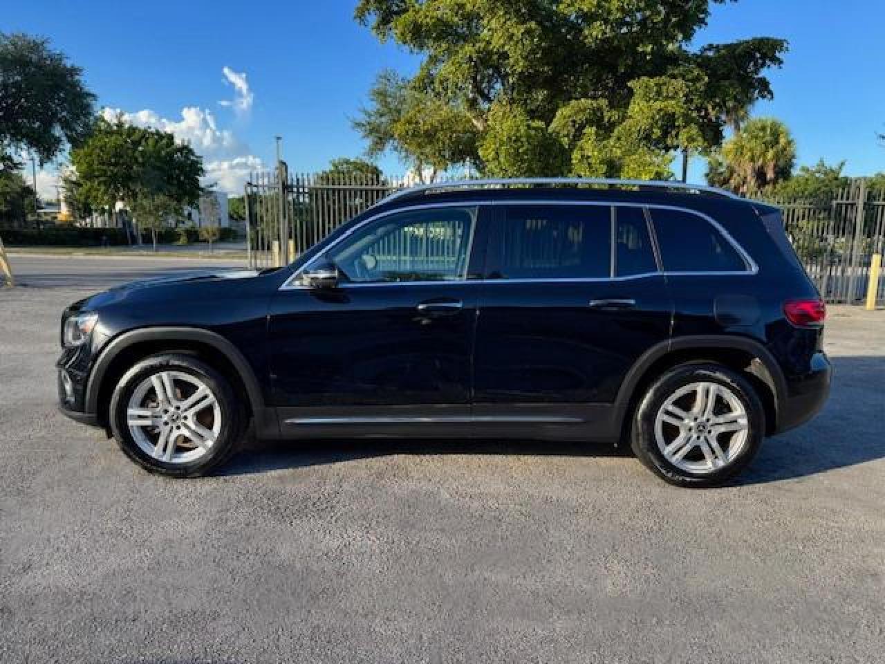 MERCEDES-BENZ GLB-CLASS 250