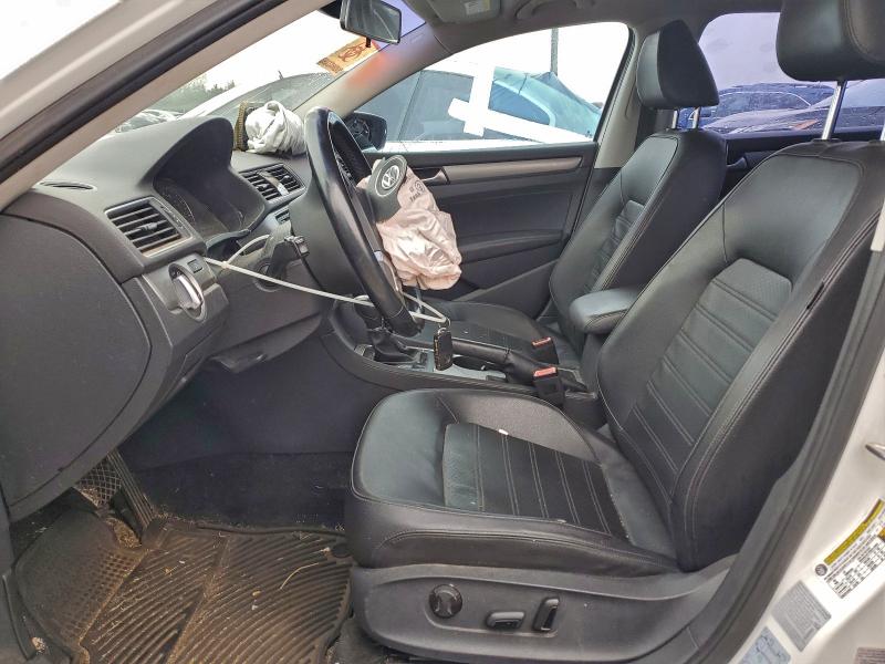 2015 VOLKSWAGEN PASSAT SE #3297043537