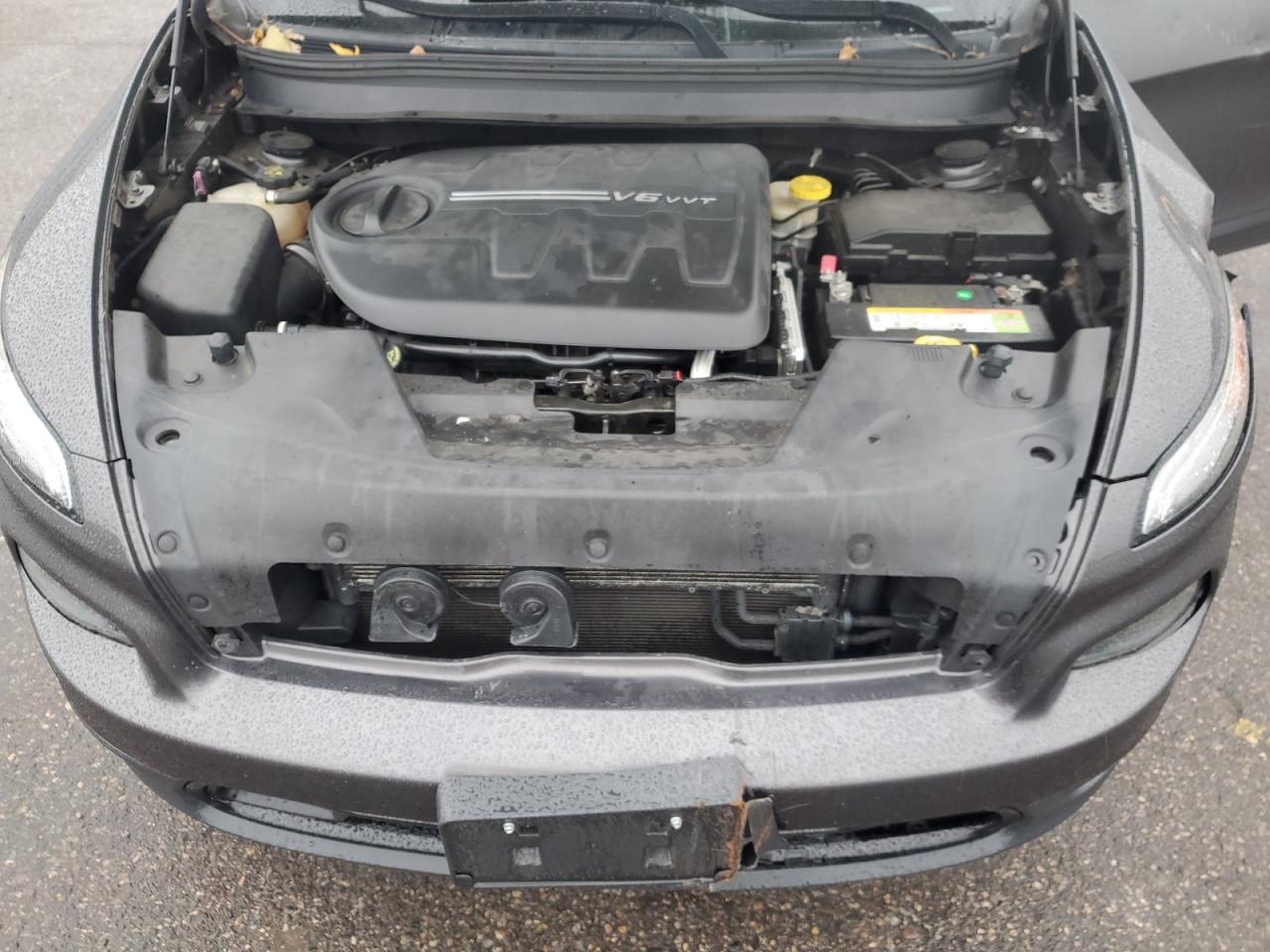 JEEP GRAND CHEROKEE LATITUDE