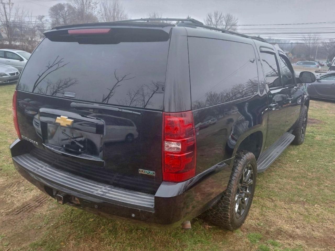 CHEVROLET SUBURBAN K1500 LT