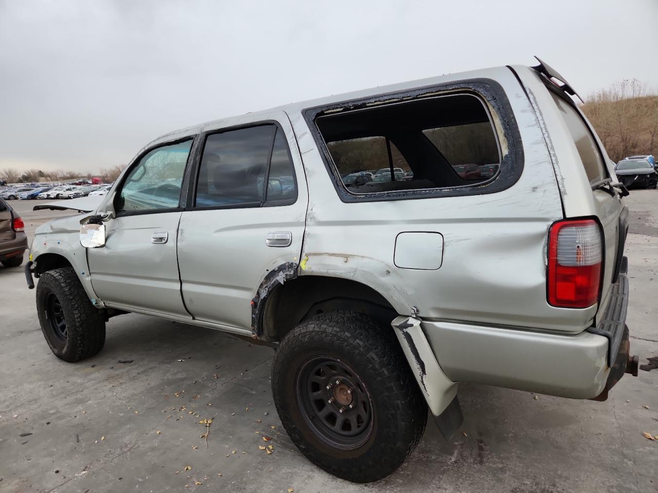 Lot #3296680083 2000 TOYOTA 4RUNNER SR