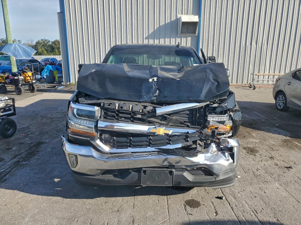 CHEVROLET SILVERADO C1500 LT