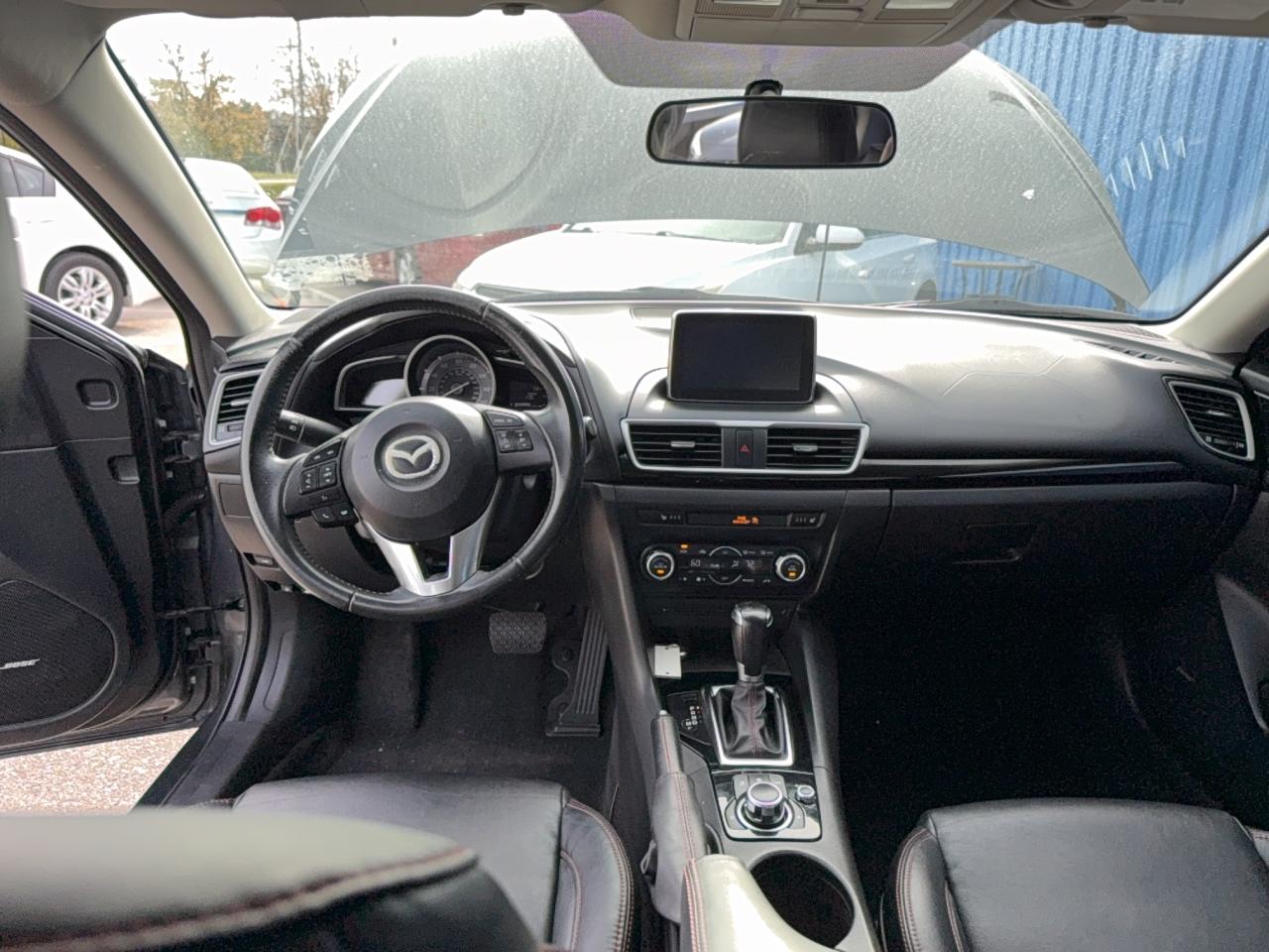 MAZDA 3 GRAND TOURING