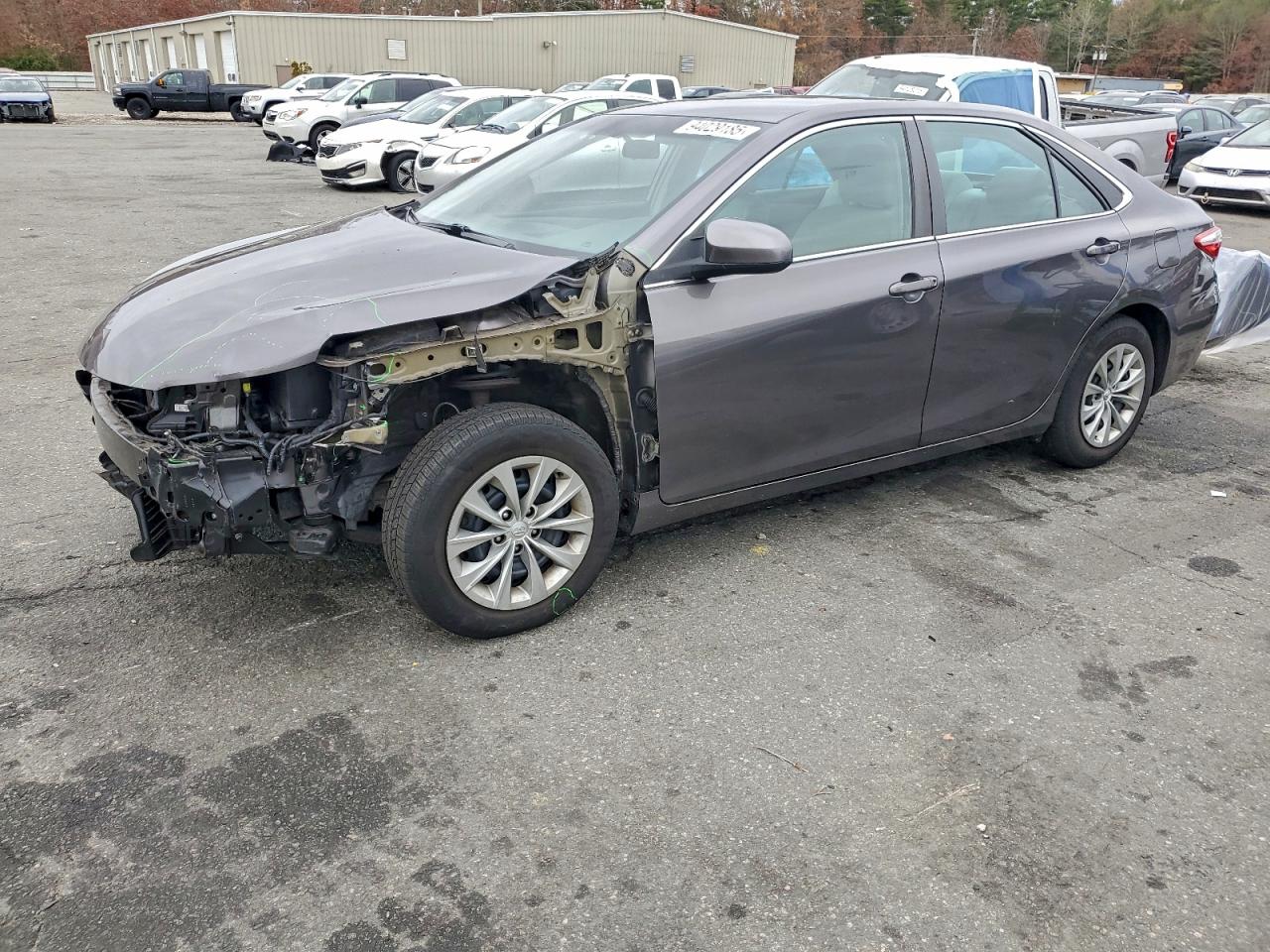 Lot #3302753011 2016 TOYOTA CAMRY LE