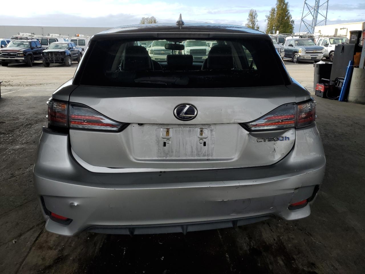 LEXUS CT 200H 200