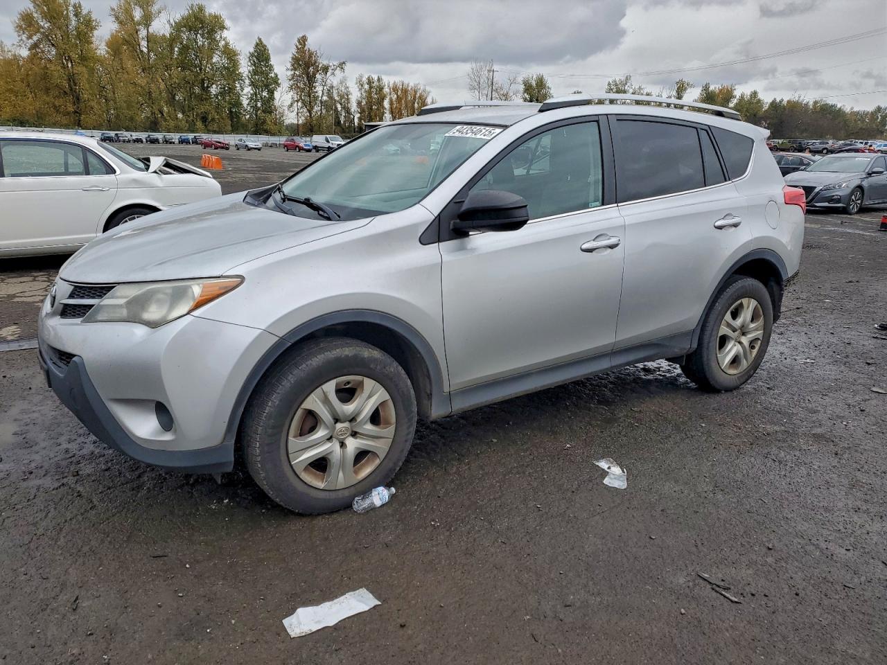 TOYOTA RAV4 LE