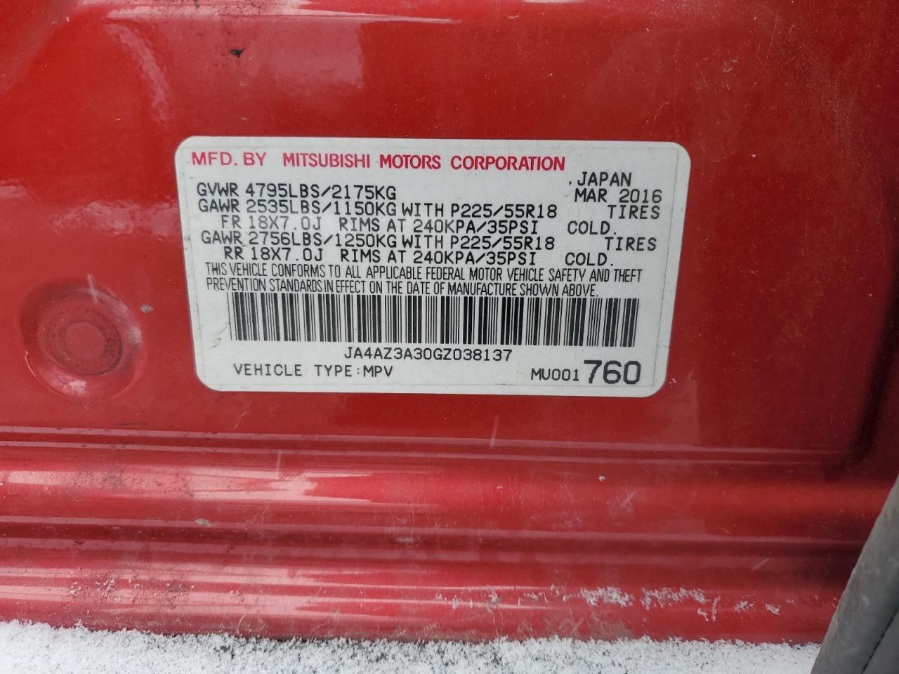 MITSUBISHI OUTLANDER SE