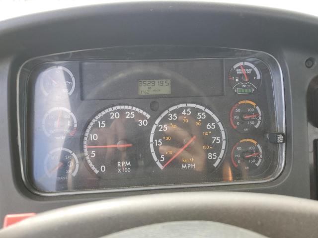 2015 FREIGHTLINER M2 106 MED #3304875552