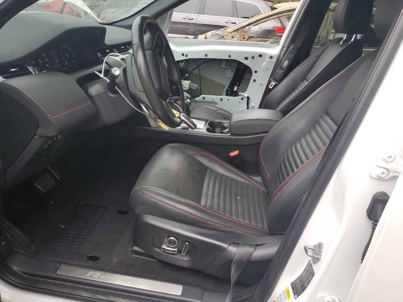 LAND ROVER DISCOVERY SE R-DYNAMIC