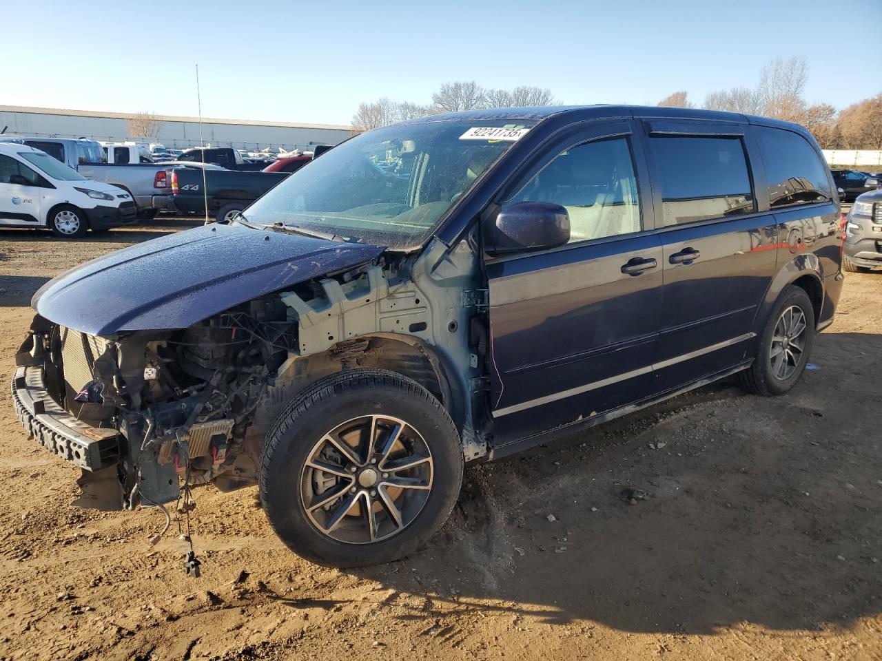 Lot #3286592205 2017 DODGE GRAND CARA