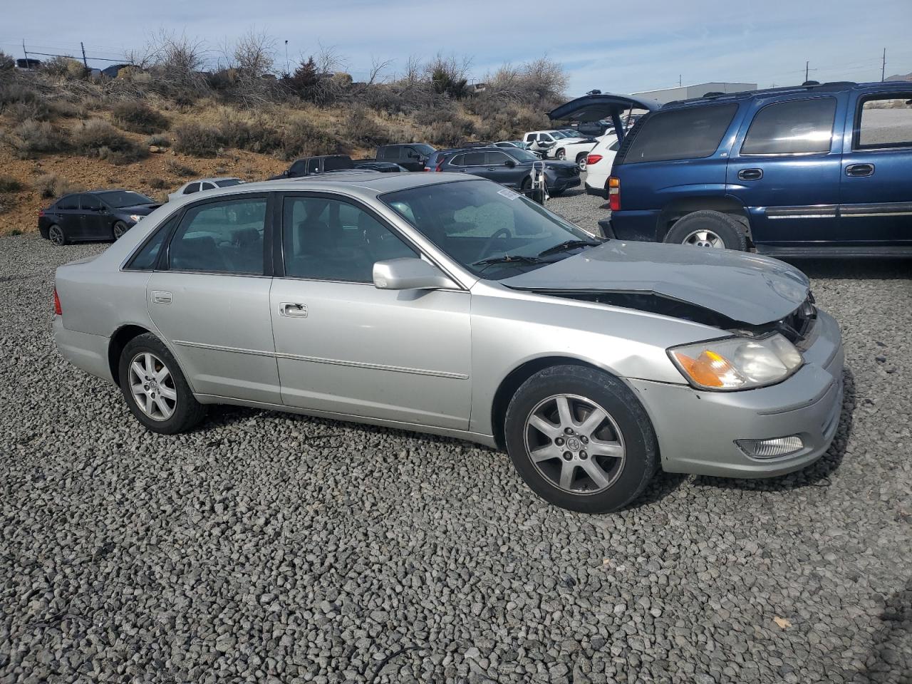 Lot #3285126402 2000 TOYOTA AVALON XL