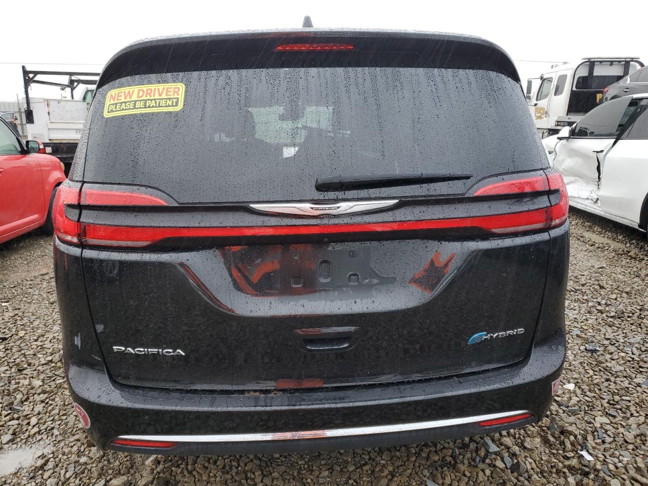 CHRYSLER PACIFICA HYBRID TOURING L