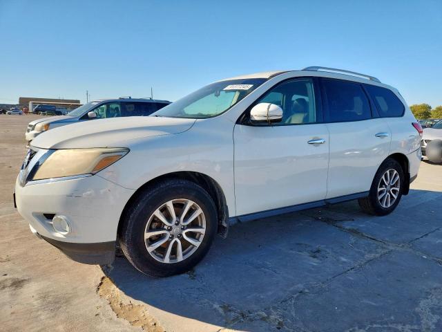 Global Auto Auctions: 2016 NISSAN PATHFINDER