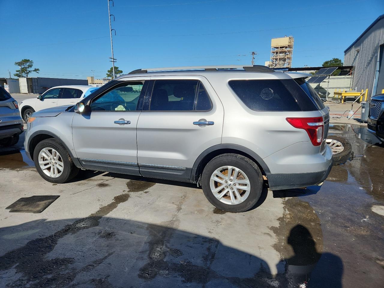 FORD EXPLORER XLT